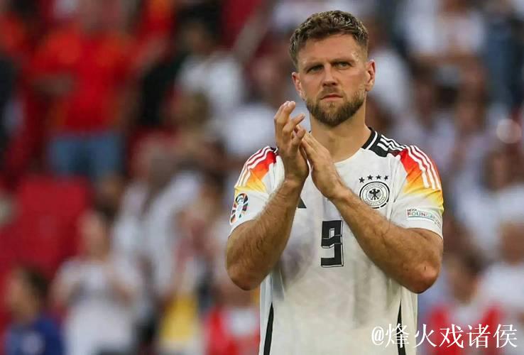 记者:米兰已经和菲尔克鲁格就冬窗转会达成口头 记者:米兰已经和菲尔克鲁格就冬窗转会达成口头